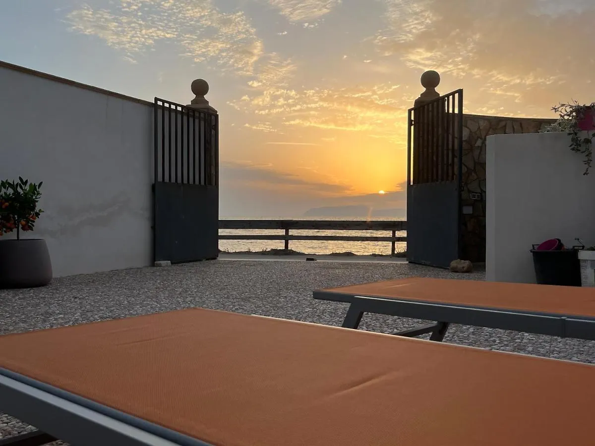 Appartamento Mare In Villa Giulia Sul Mare Marausa