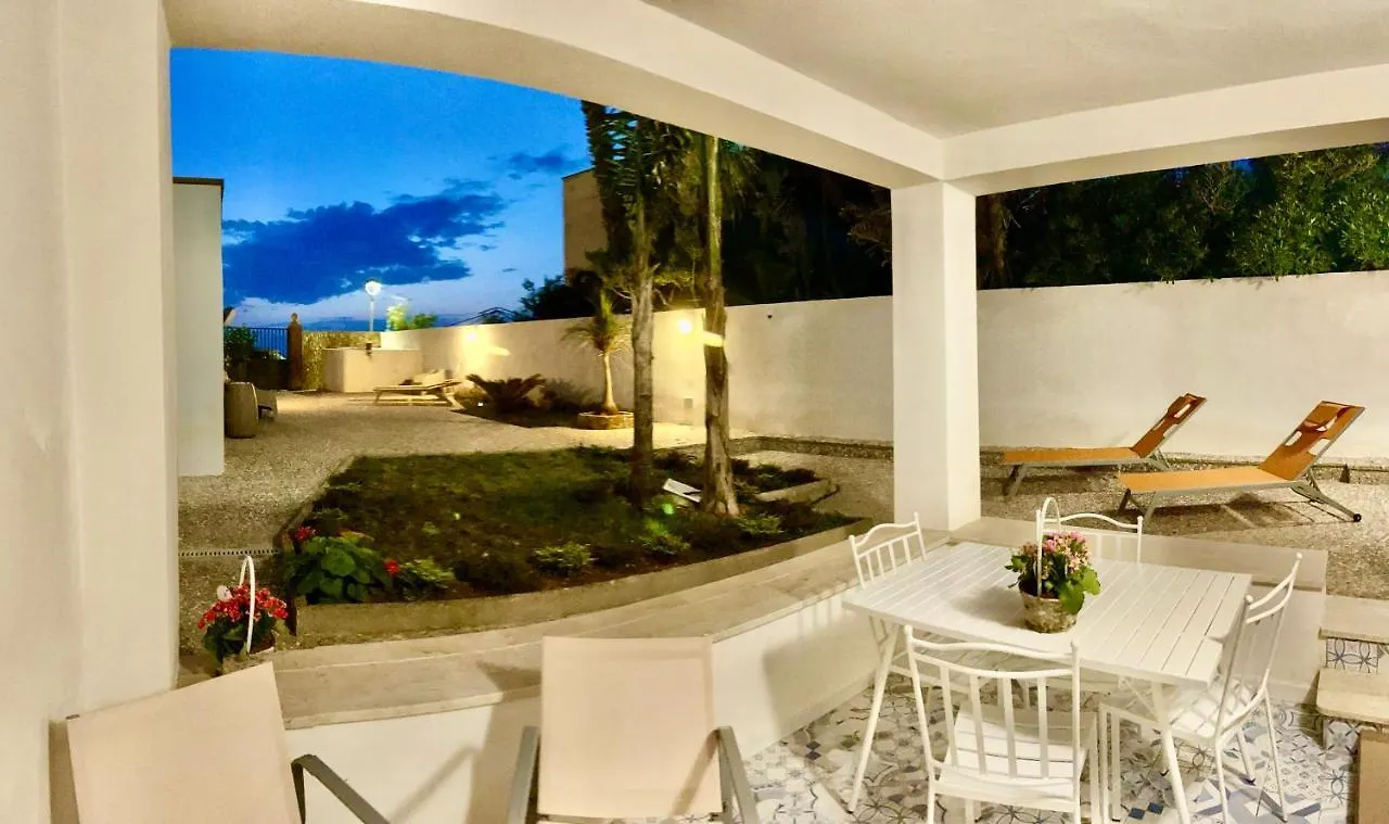 Appartamento Mare In Villa Giulia Sul Mare Marausa