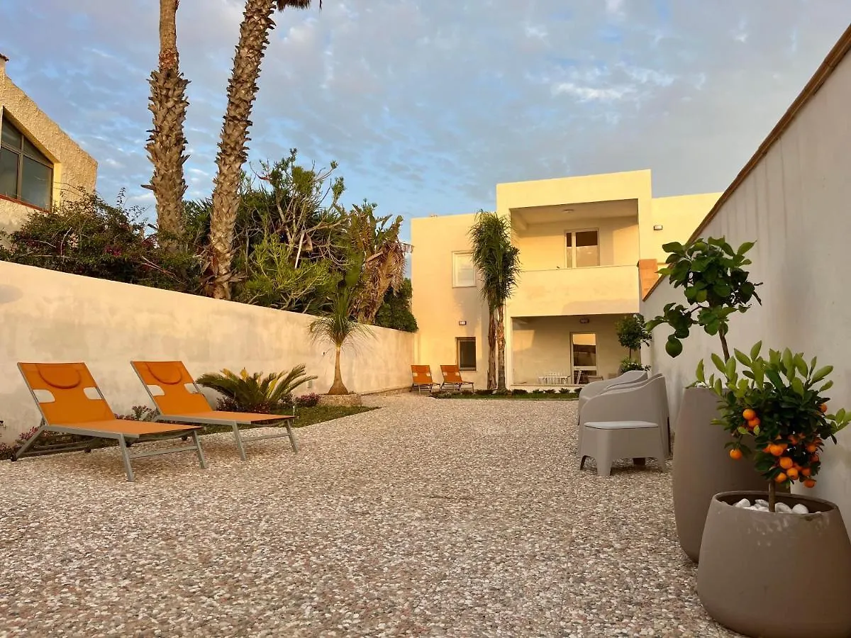 Appartamento Mare In Villa Giulia Sul Mare Marausa Apartment