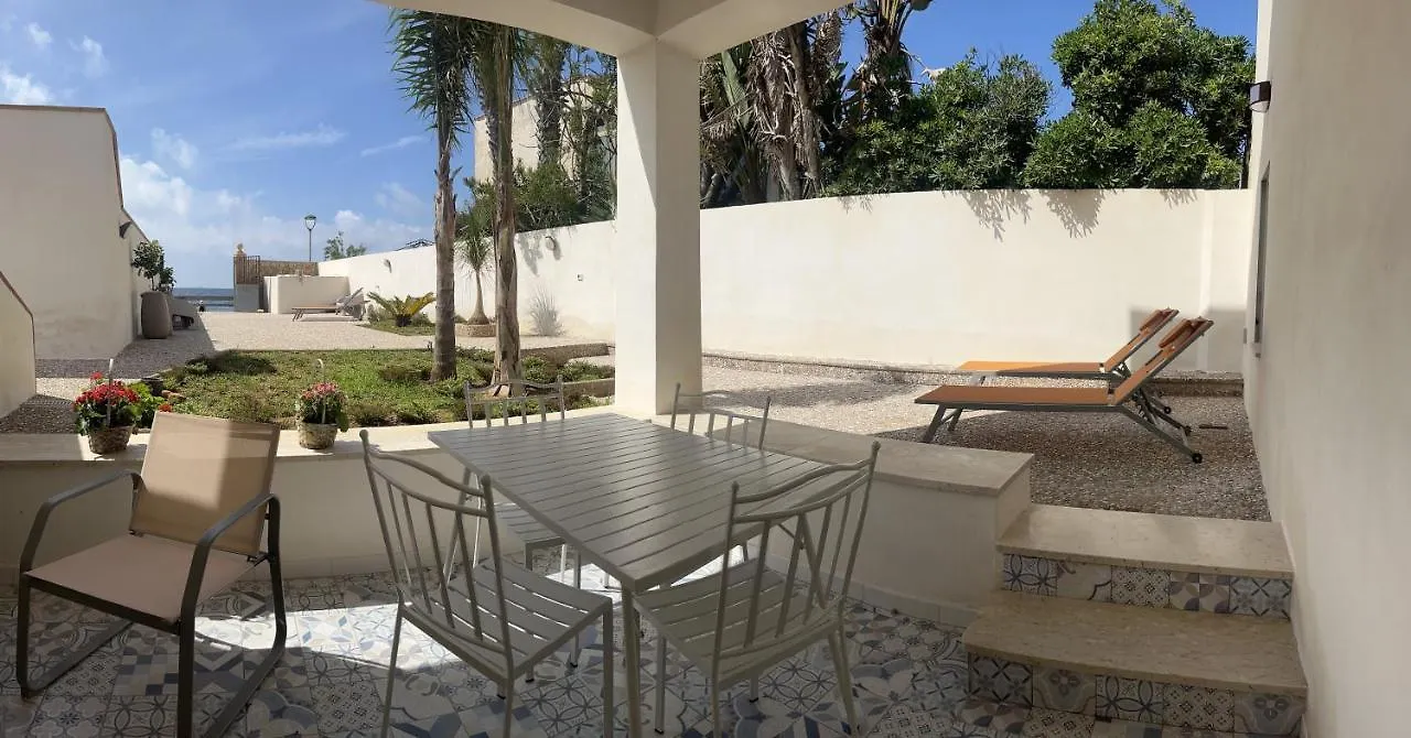 Appartamento Mare In Villa Giulia Sul Mare Marausa Apartment