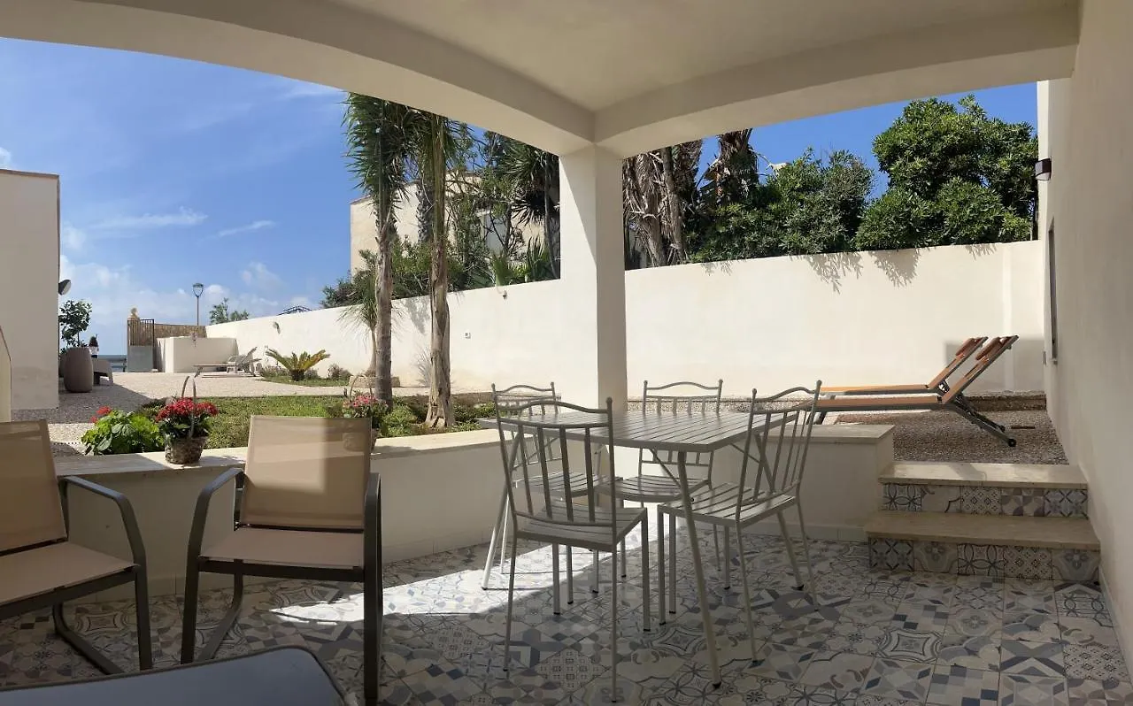 Appartamento Mare In Villa Giulia Sul Mare Marausa Apartment